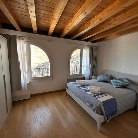 Villa Borgo Borago Brenzone sul Garda Luaran gambar