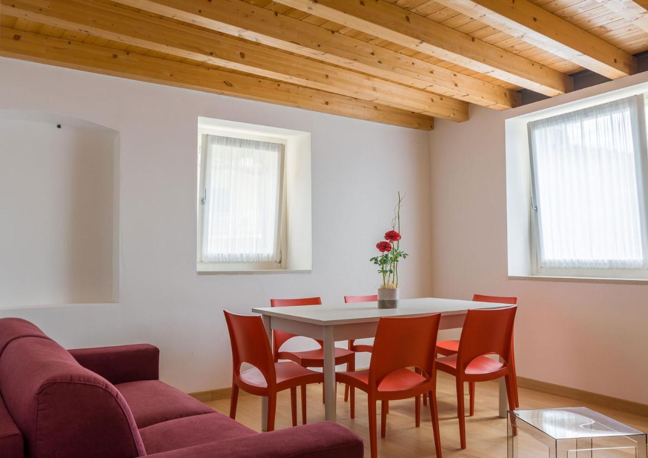 Villa Borgo Borago Brenzone sul Garda Luaran gambar
