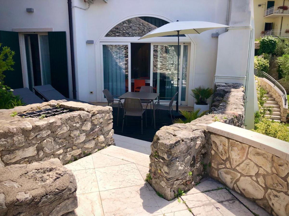 Villa Borgo Borago Brenzone sul Garda Luaran gambar