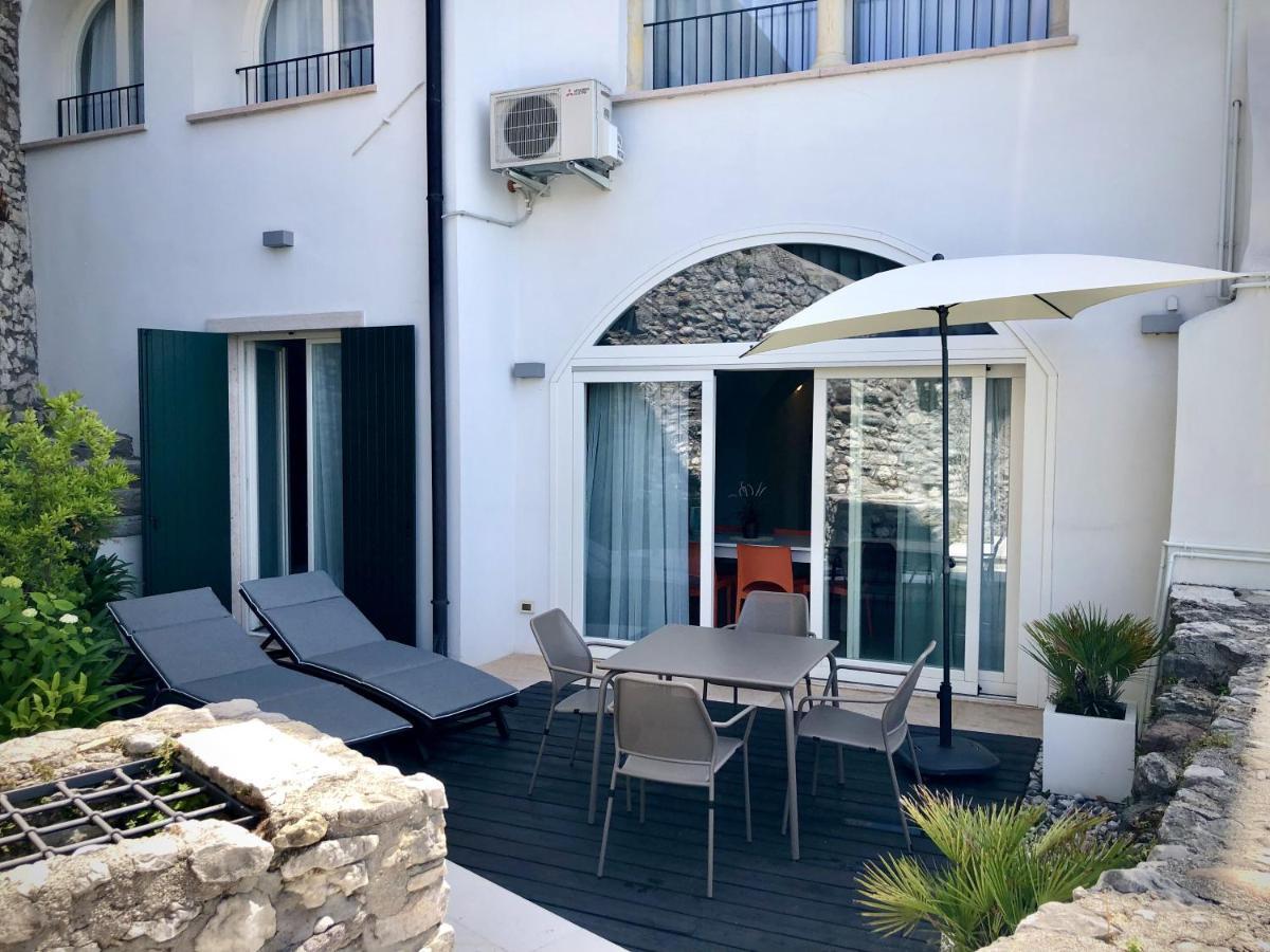 Villa Borgo Borago Brenzone sul Garda Luaran gambar
