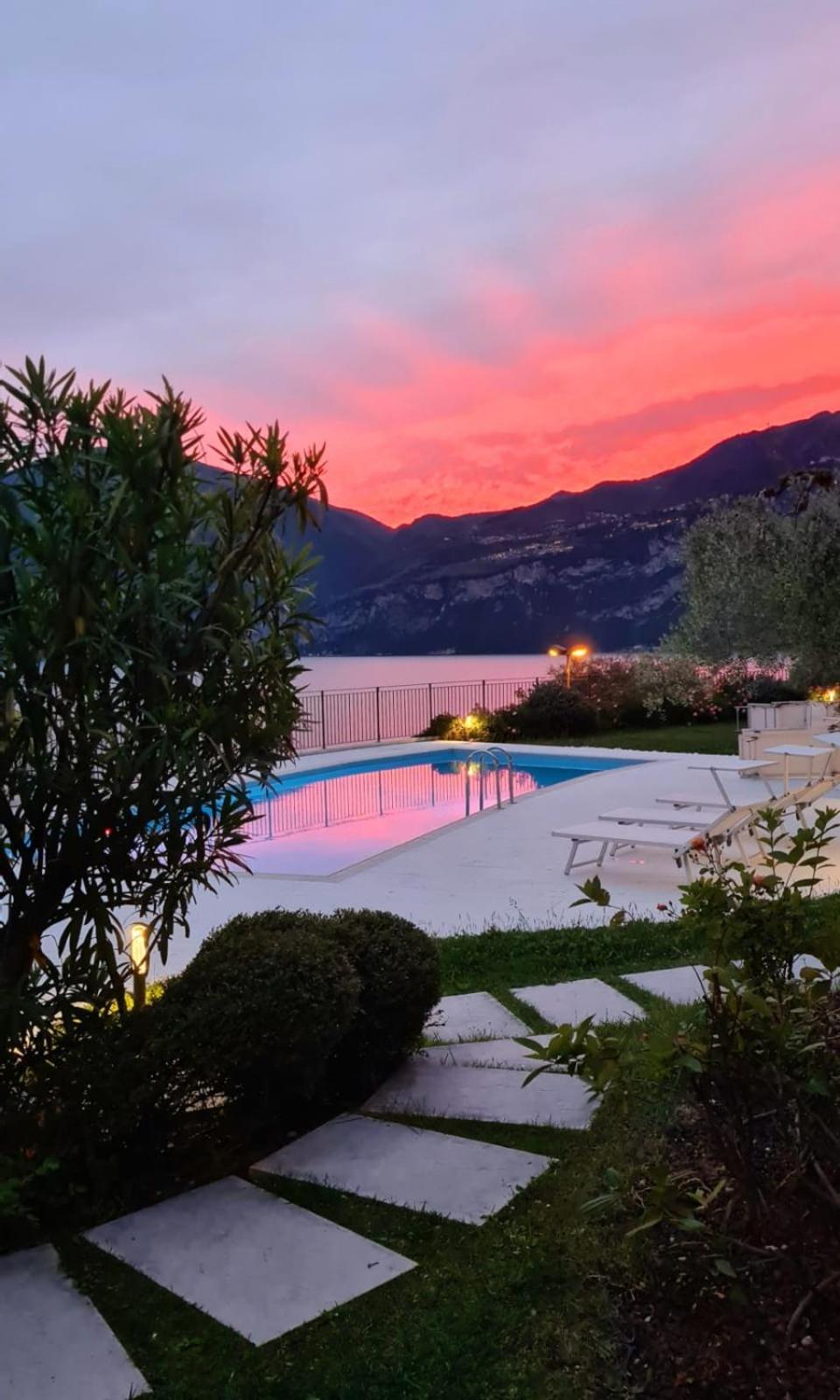 Villa Borgo Borago Brenzone sul Garda Luaran gambar