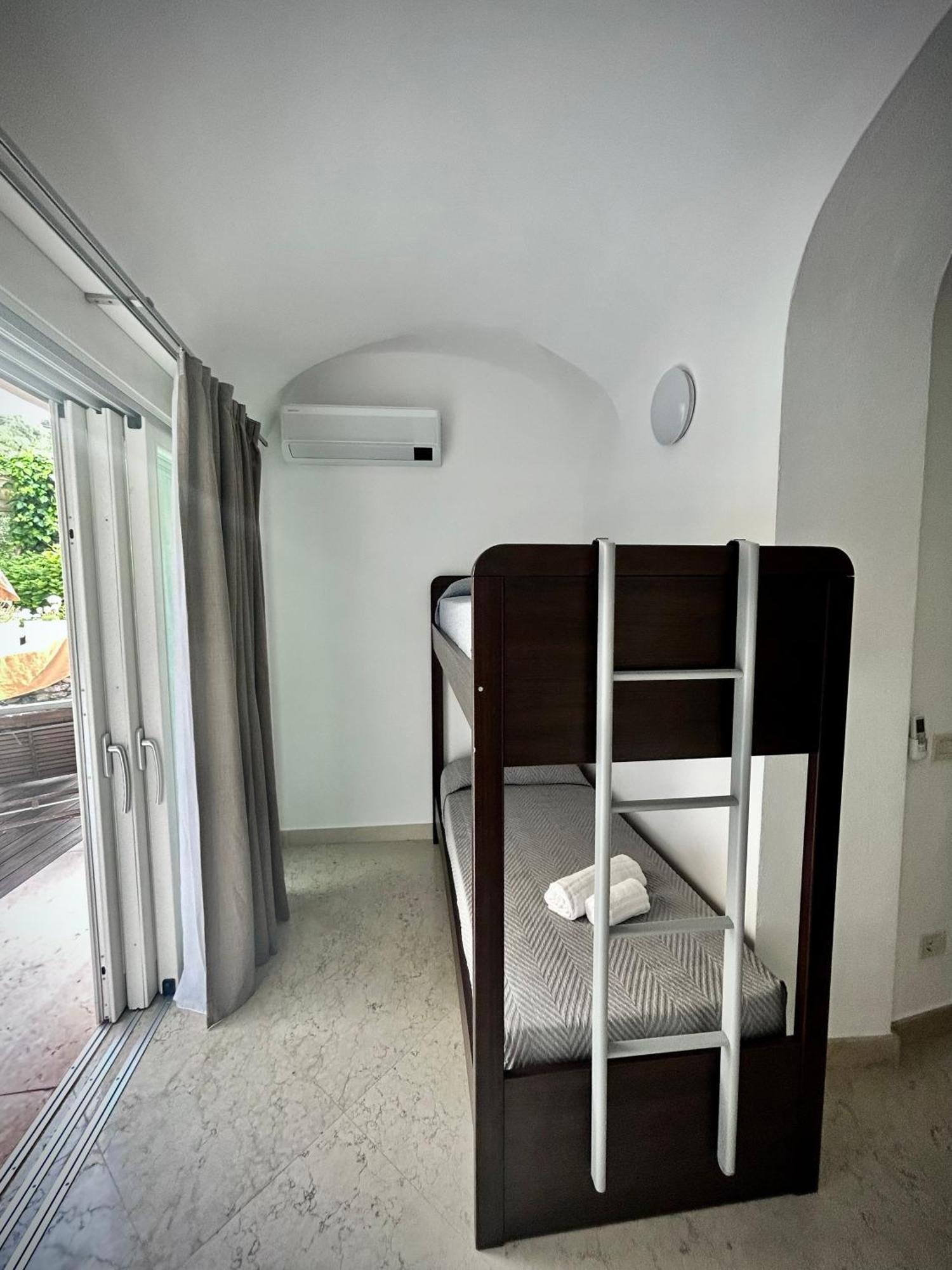 Villa Borgo Borago Brenzone sul Garda Bilik gambar